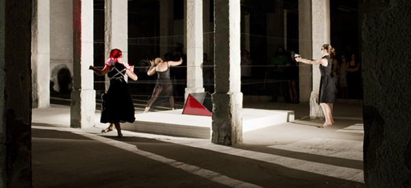 Altar, 2012 | Dance Performance by Belleville | ©Julietta Zindrou / Ιουλιέττα Ζήνδρου